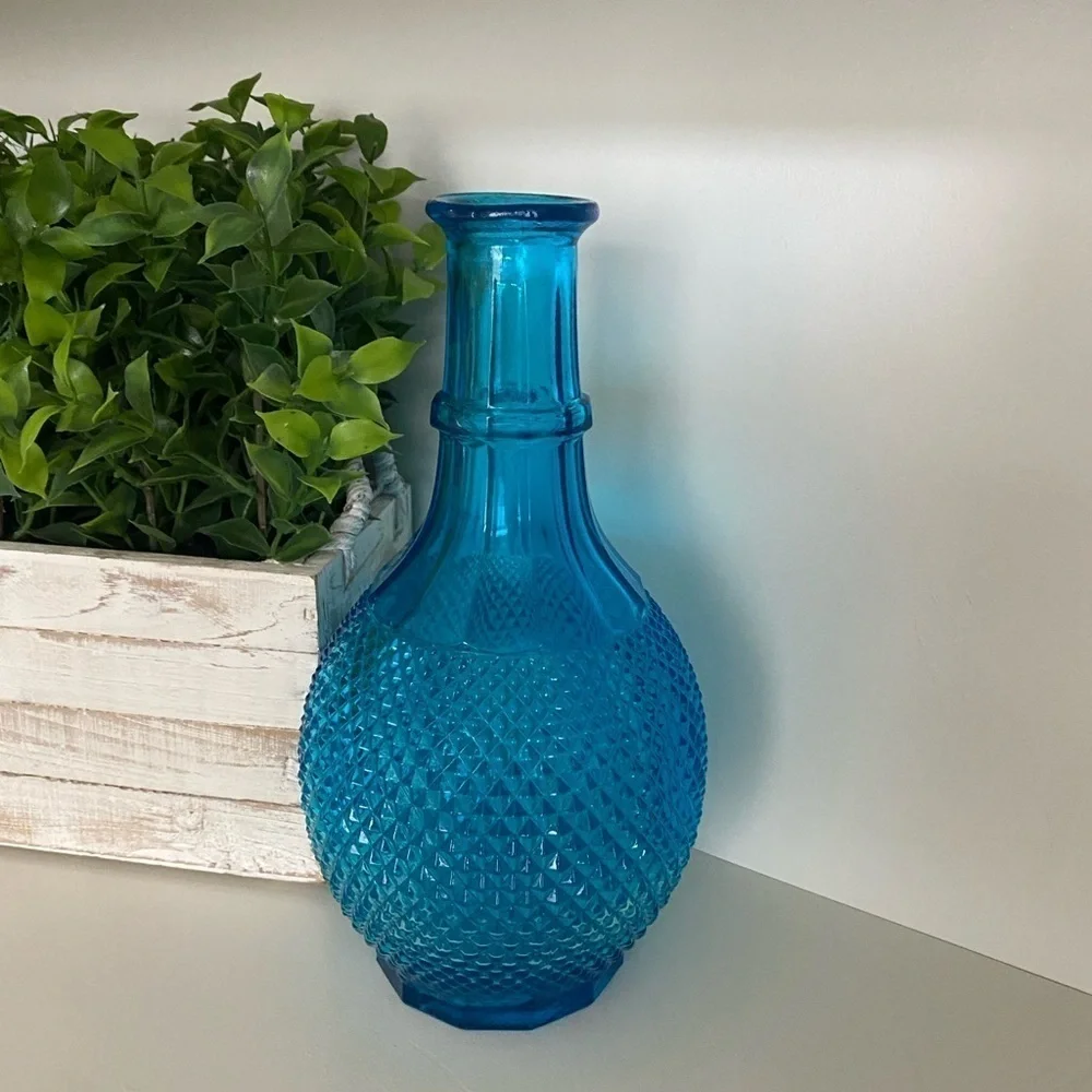 Blue Glass Diamond Point Cut Hobnail Glass Decanter No Cover